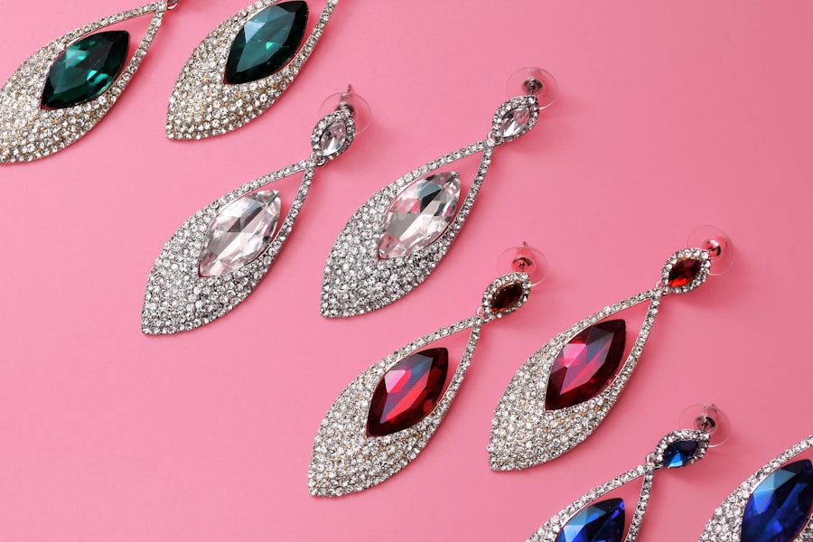 Rida Meenakari Jhumka